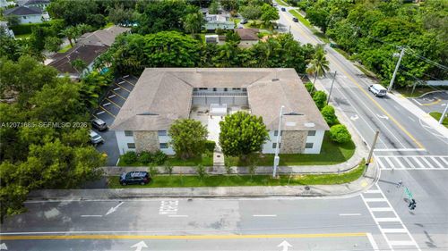19-6650 Miller Dr, Miami, FL, 33155-6457 | Card Image