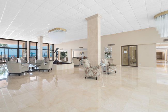APT-214 - 1147 Hillsboro Mile, Condo with 2 bedrooms, 2 bathrooms and null parking in Hillsboro Beach FL | Image 26