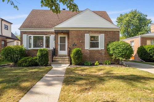 2440 20th Ave, Broadview, IL, 60155-3916 | Card Image