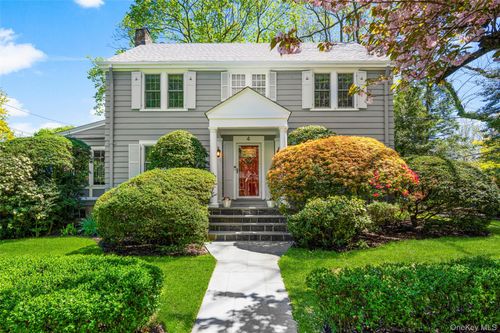 4 Kenmare Rd, Larchmont, NY, 10538-3213 | Card Image