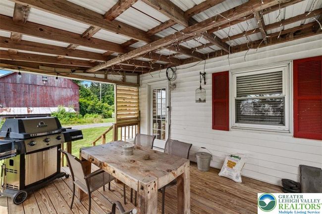 7590 Pohopoco Dr, House other with 3 bedrooms, 2 bathrooms and null parking in Kunkletown PA | Image 7
