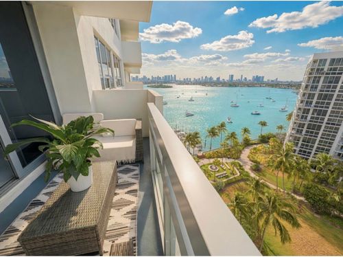 1244s-1500 Bay Rd, Miami Beach, FL, 33139-3252 | Card Image