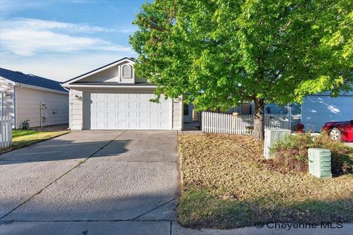 4407 E 13th St, Cheyenne, WY, 82001-6764 | Card Image