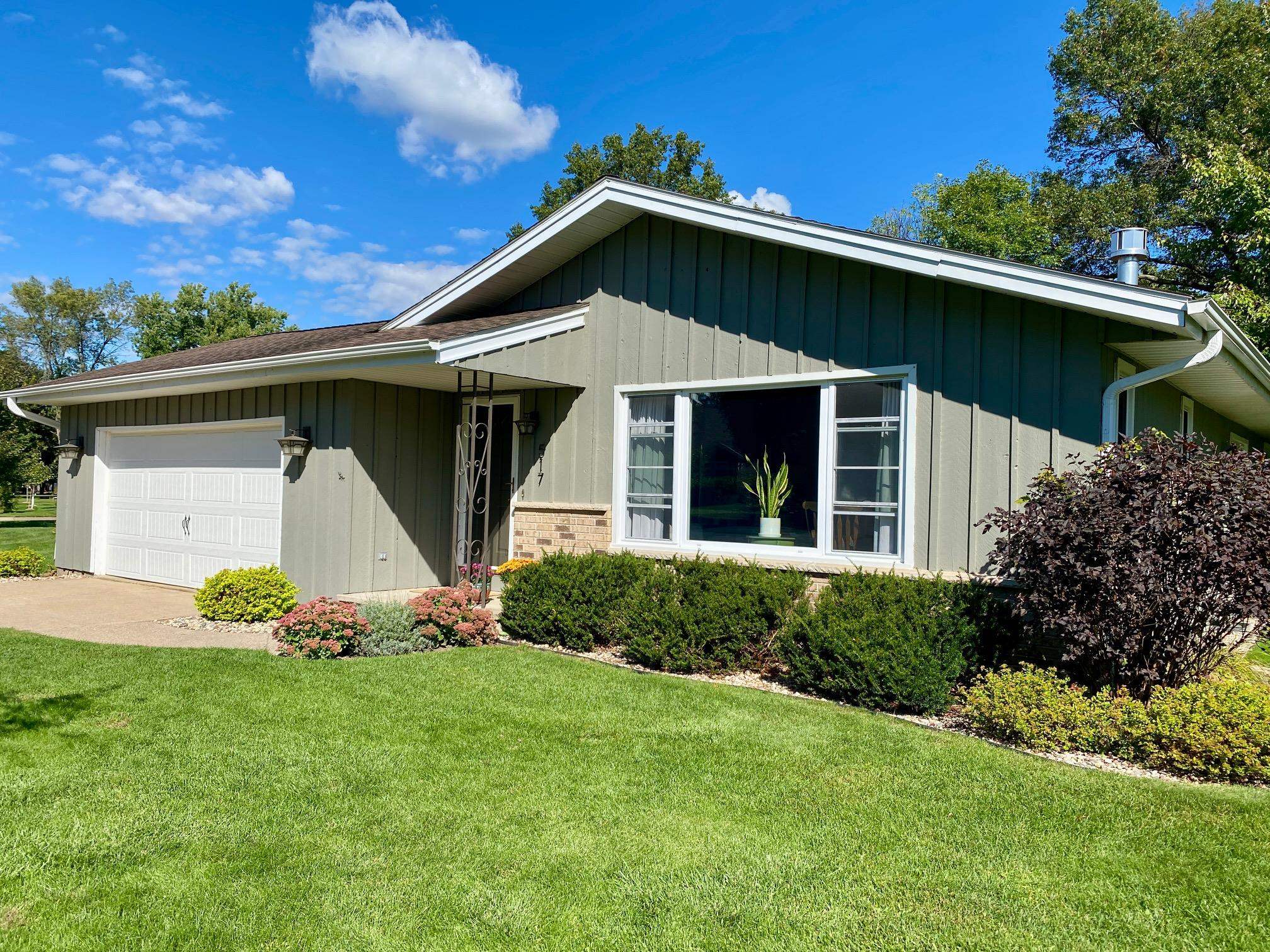 Weir Blvd, Stevens Point, WI 54481