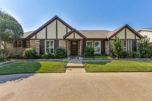 604 Tiffany Trl, Richardson, TX, 75081-5644 | Card Image