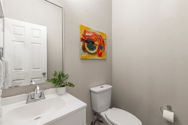 Half Bathroom | Image 15