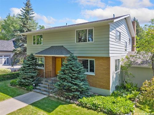 1104 Elliott St, Saskatoon, SK, S7N0V3 | Card Image