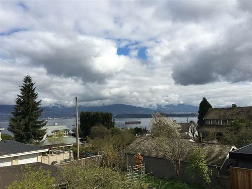 4633 W 4th Avenue, Vancouver, BC, V6R1R6 | Card Image