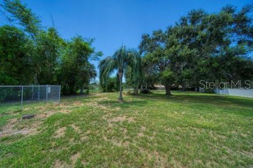 10850 Oakhurst Rd, LARGO, FL, 33774-4538 | Card Image