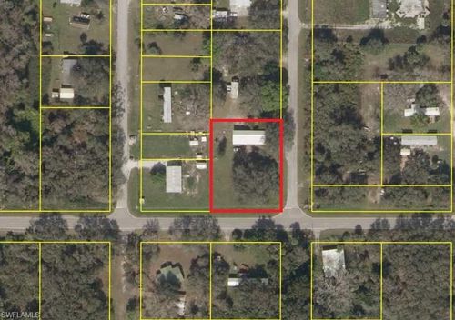 323 Seminole Ave, PALMDALE, FL, 33944 | Card Image