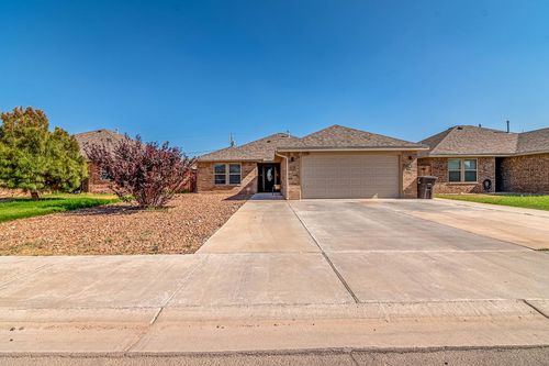 1318 E Spruce Ave, Midland, TX, 79705-5767 | Card Image