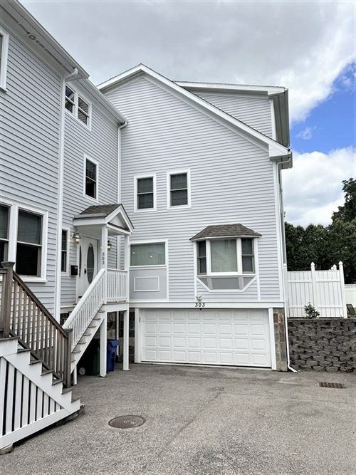 303-303 Cabot St, Newton, MA, 02460-2268 | Card Image