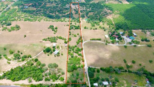 4597 Smith Rd, Von Ormy, TX, 78073-4705 | Card Image