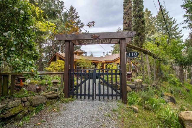 110 Devina Drive, House other with 2 bedrooms, 1 bathrooms and 4 parking in Galiano Island BC | Image 4