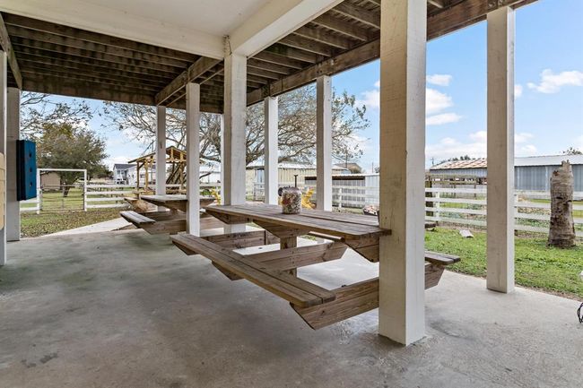 1216 Overton Ave, House other with 5 bedrooms, 3 bathrooms and 2 parking in Port Bolivar TX | Image 38