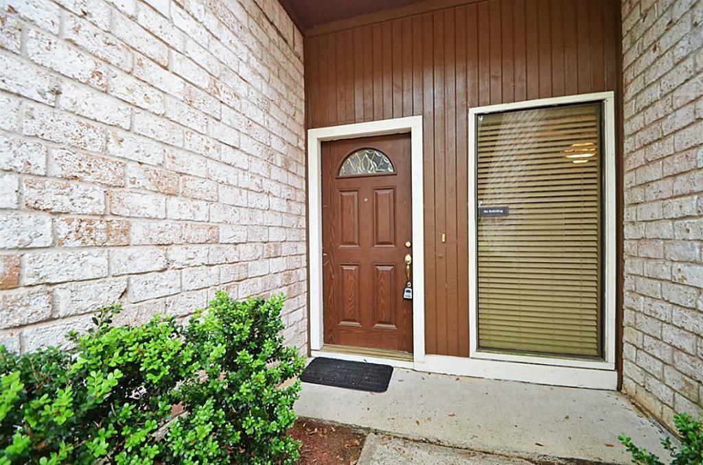 Residential Lease in Sugar Land 2