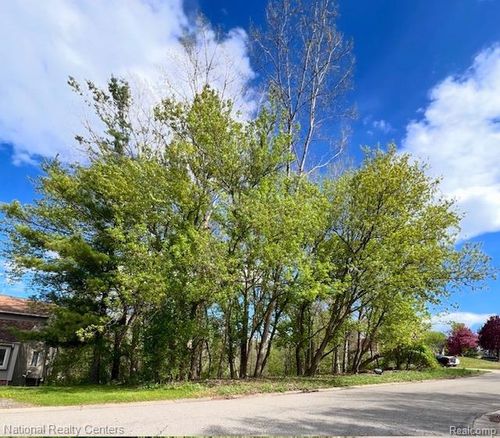 0000 Serenity Rd, Oakland, MI, 48363 | Card Image
