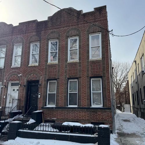 688 Pennsylvania Avenue, New York, NY, 11207 | Card Image
