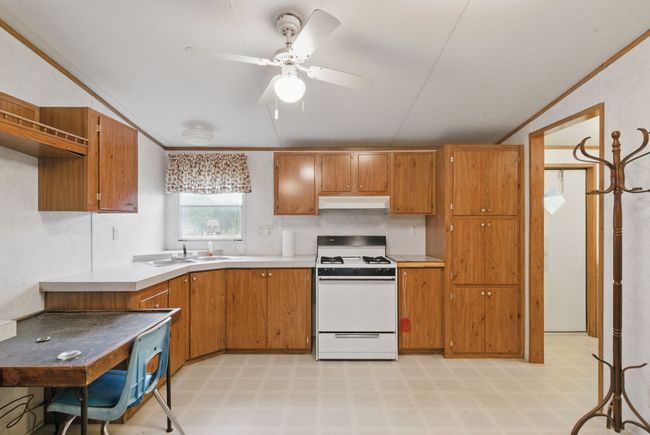 Kitchen in 2nd Home | Image 34