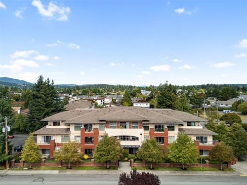 205-2380 Brethour Ave, Sidney, BC, V8L2A5 | Card Image