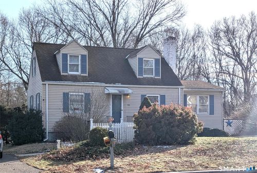 880 Tolland Tpke, Manchester, CT, 06042-1673 | Card Image