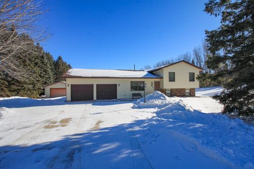 2046 Northwood Ln, Fergus Falls, MN, 56537-4608 | Card Image