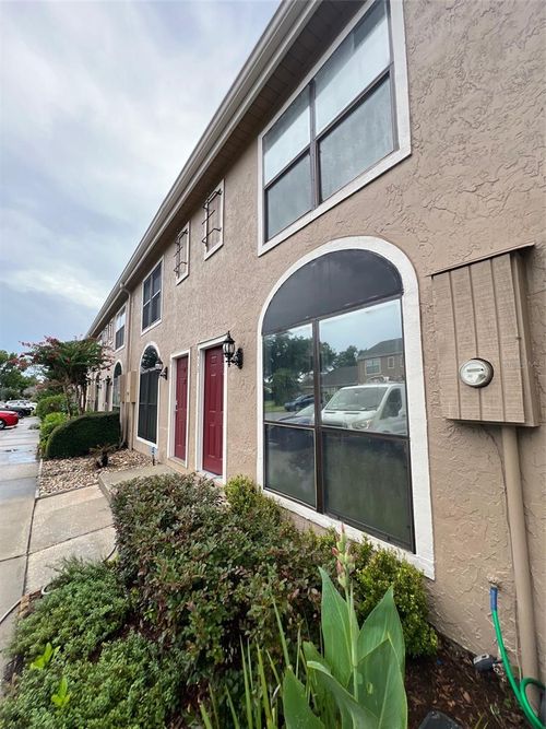 b-613 Casa Park Ct N, WINTER SPRINGS, FL, 32708-5426 | Card Image