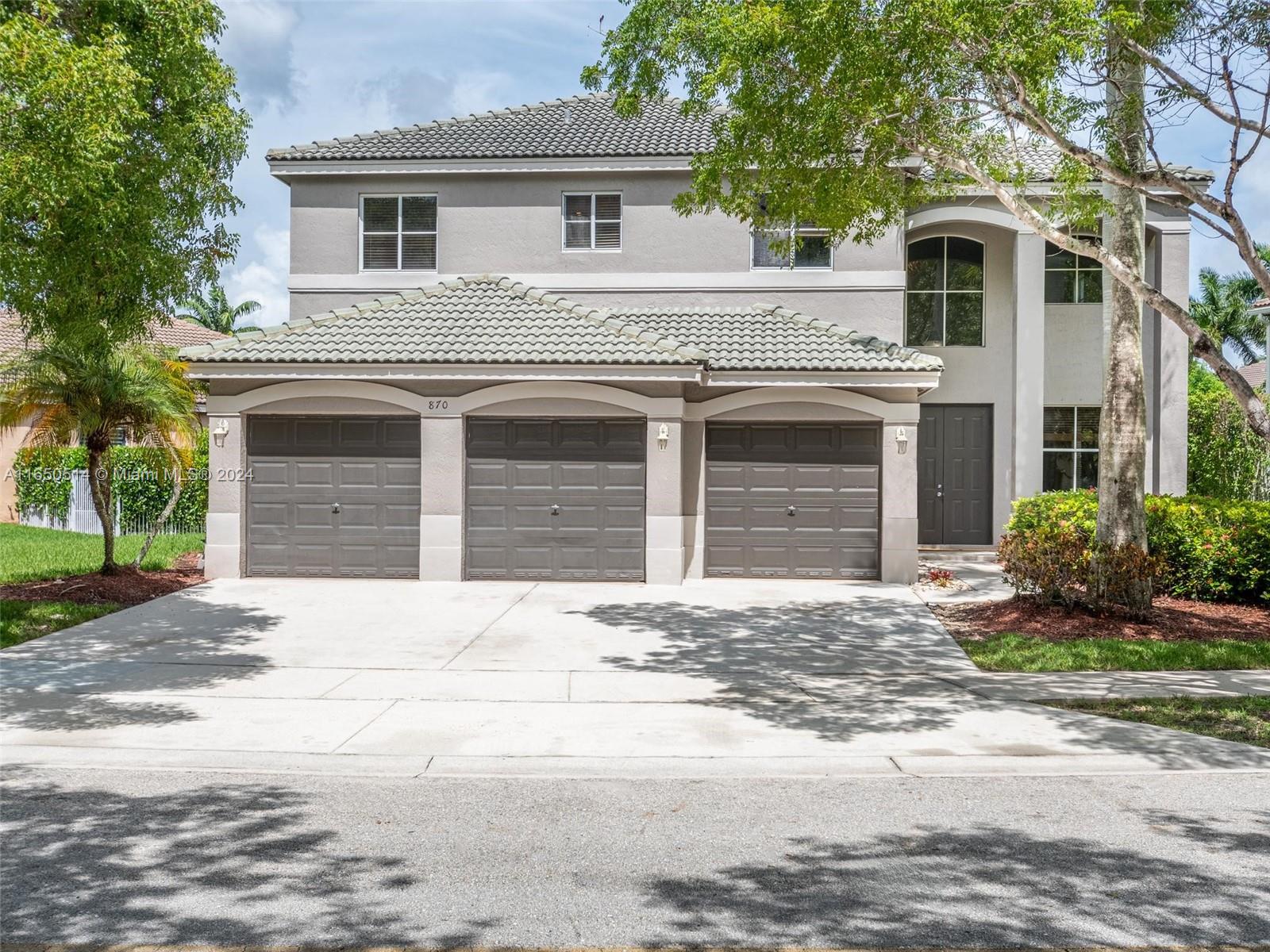 Nandina Dr, Weston, FL 33327