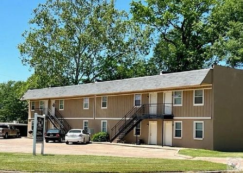 1301 Pine St, Texarkana, TX, 75501-4424 | Card Image