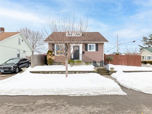 214 Grand Ave, Pawtucket, RI, 02861-2124 | Card Image