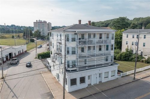 60 Rathbun St, Woonsocket, RI, 02895-2078 | Card Image