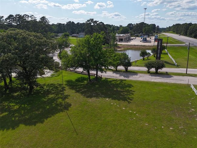 429 Goldenrod, House other with 3 bedrooms, 2 bathrooms and null parking in Livingston TX | Image 7