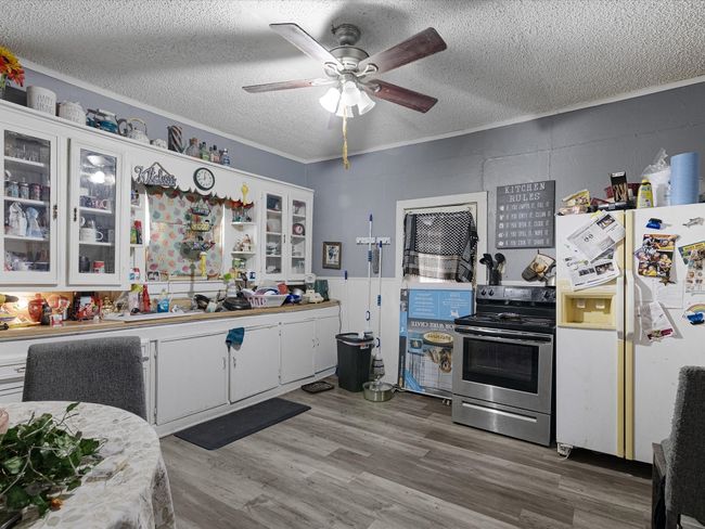 100 S Kerr St, House other with 2 bedrooms, 1 bathrooms and null parking in Blooming Grove TX | Image 15