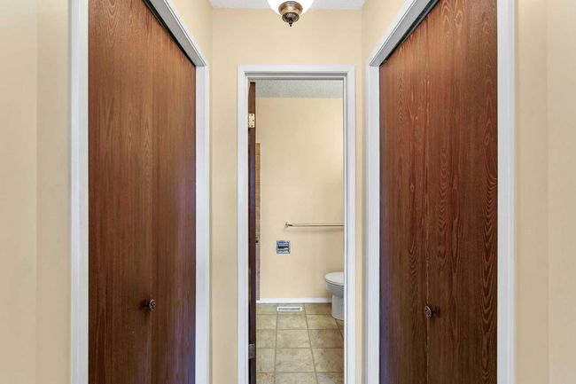 195 Deerbow Circle Se, House other with 3 bedrooms, 3 bathrooms and 2 parking in Calgary AB | Image 18