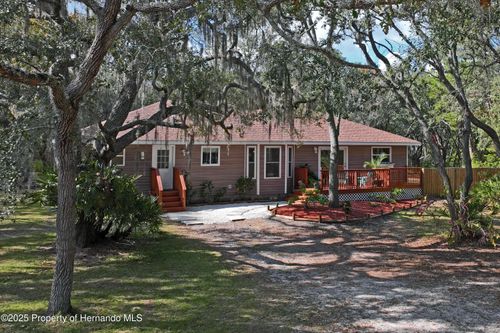 11185 Cleever St, Weeki Wachee, FL, 34614-3019 | Card Image