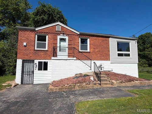 10063 Green Valley Drive, St Louis, MO, 63136 | Card Image