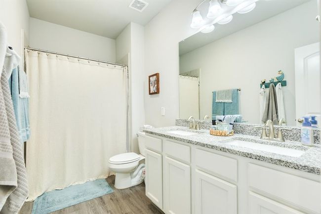 2337 Shalmar Dr, House other with 4 bedrooms, 2 bathrooms and 3 parking in West Columbia TX | Image 25