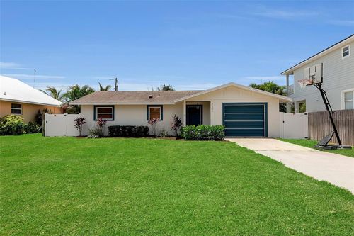 2307 10th St W, Palmetto, FL, 34221-3507 | Card Image