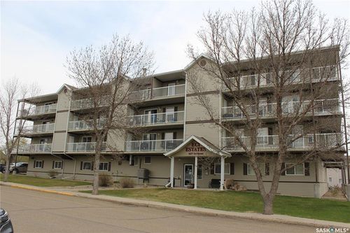 206-1637 First St, Estevan, SK, S4A2X4 | Card Image