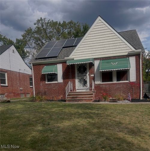 3935 E 176th St, Cleveland, OH, 44128-1703 | Card Image