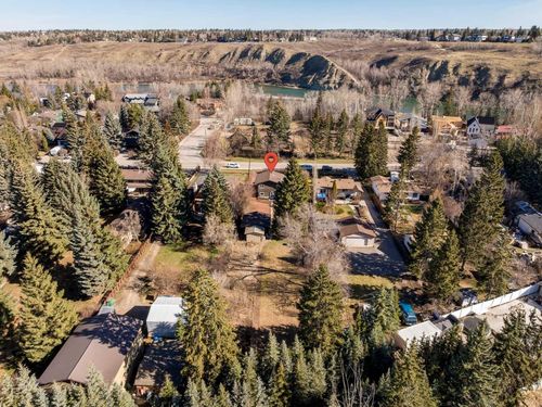 7223 Bow Crescent Nw, Calgary, AB, T3B2C9 | Card Image