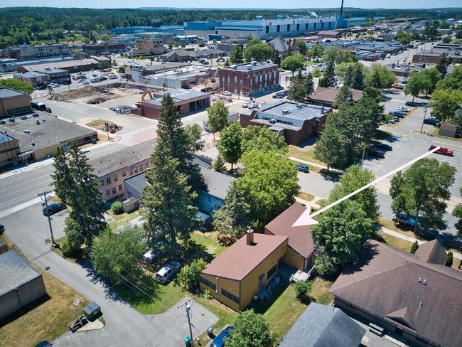 Aerial location | Image 14