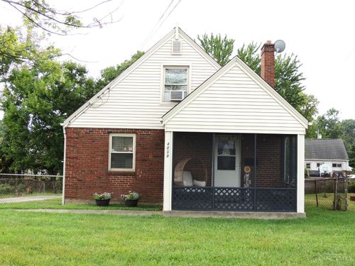 4039 E Galbraith Rd, Deer Park, OH, 45236-2323 | Card Image