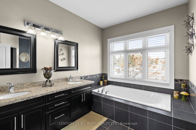 10 Brolley Cres, House other with 4 bedrooms, 4 bathrooms and 10 parking in Thornton ON | Image 14