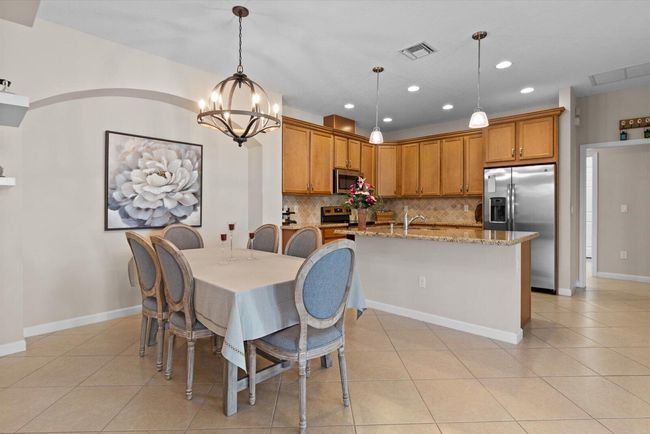 12802 Sw Lake Fern Cir, Condo with 2 bedrooms, 2 bathrooms and null parking in Port St. Lucie FL | Image 10