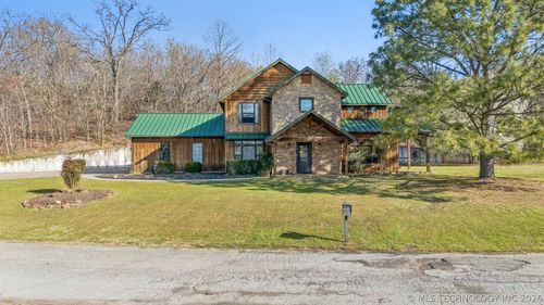740 Maple Brook Ln, Vinita, OK, 74301-6727 | Card Image