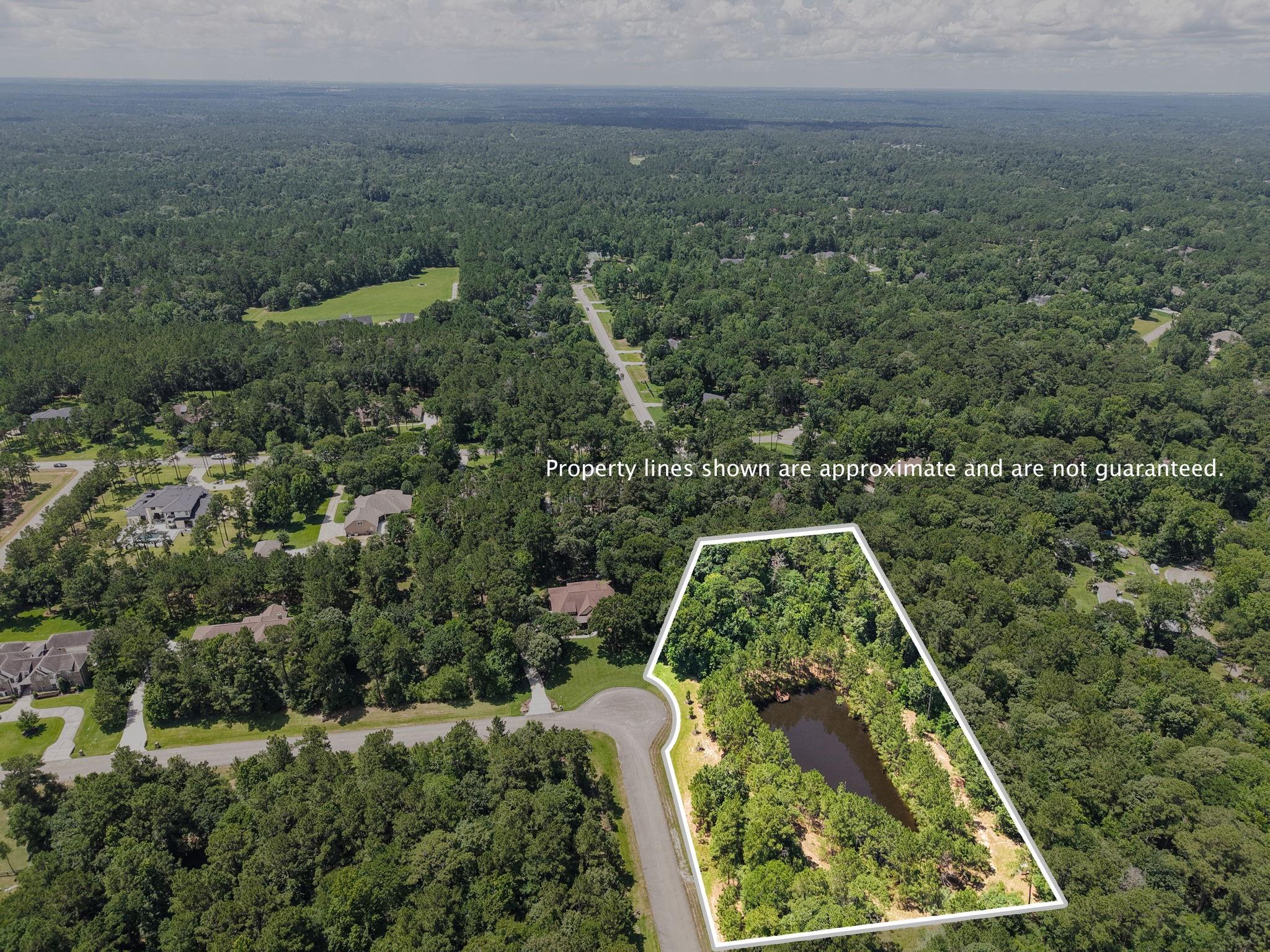Land in Magnolia
