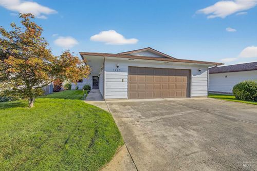 1403 29th St, Lewiston, ID, 83501-3567 | Card Image