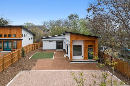 118 Stratford Ct, San Antonio, TX, 78223-2080 | Card Image