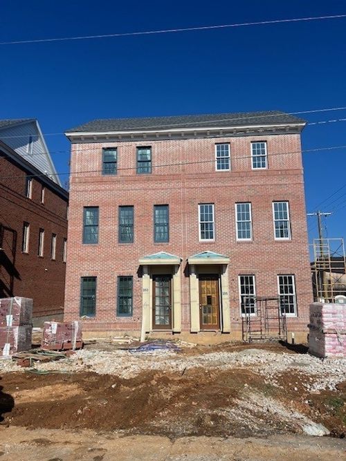 353 Se 4th St, Bentonville, AR, 72712-6300 | Card Image